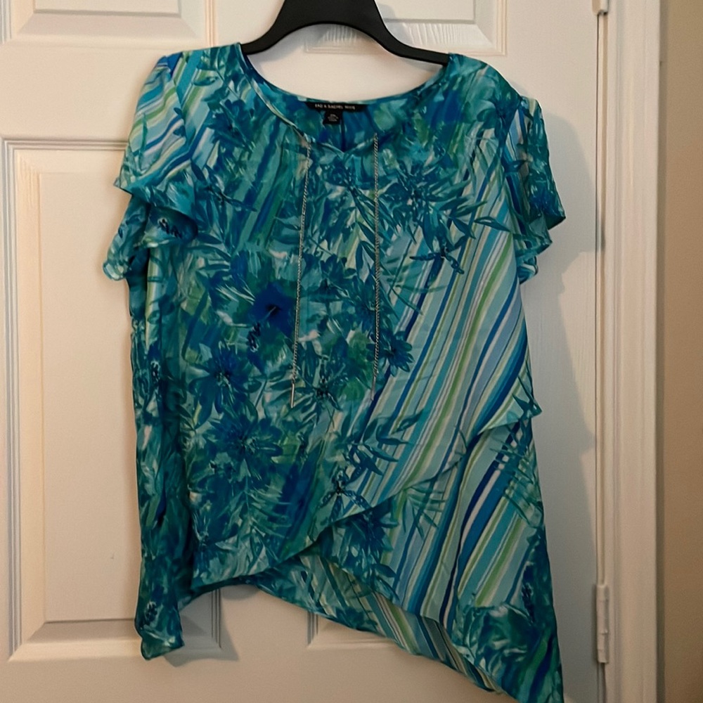Woman’s blouse size PXL